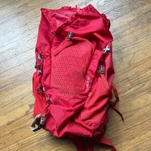Jade 38 backpacking backpack poppy
red S/XS